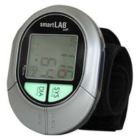 Slika SmartLab INDI naprava za merjenje krvnega tlaka na zapestju