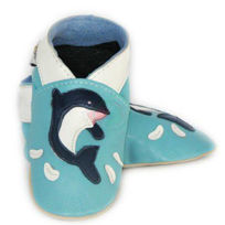 Slika Usnjeni otroški copatki z vzorcem - delfin