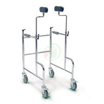 Slika 4- kolesni sprehajalnik GMA z oblazinjenima podpornikoma za rame