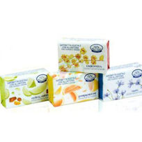 Slika Farmaderbe dišeče rastlinsko milo z alantoinom, 100 g