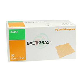 Slika Bactigras antiseptična obloga velikosti 5x5 cm, 50 oblog