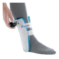 Slika Thuasne Ligacast Air+ opornica za stabilizacijo gležnja z napihljivimi blazinicami, 1 ortoza