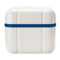 Slika Curaprox škatlica za protezo ali ortodontski aparat