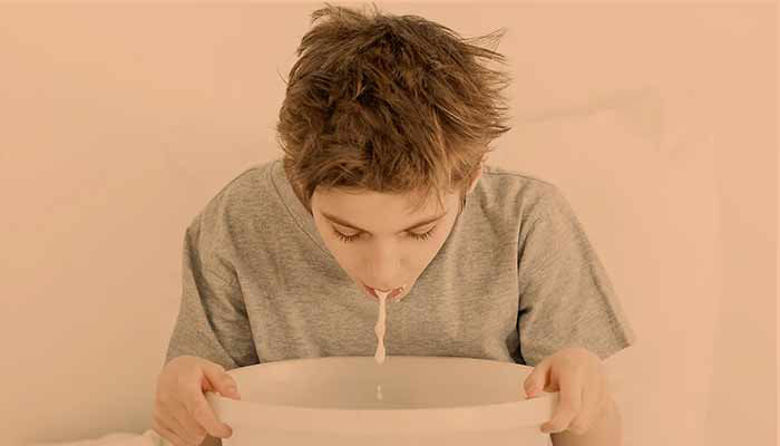 Picture of Bruhanje pri otrocih - zdravljenje, samooskrba in vzroki