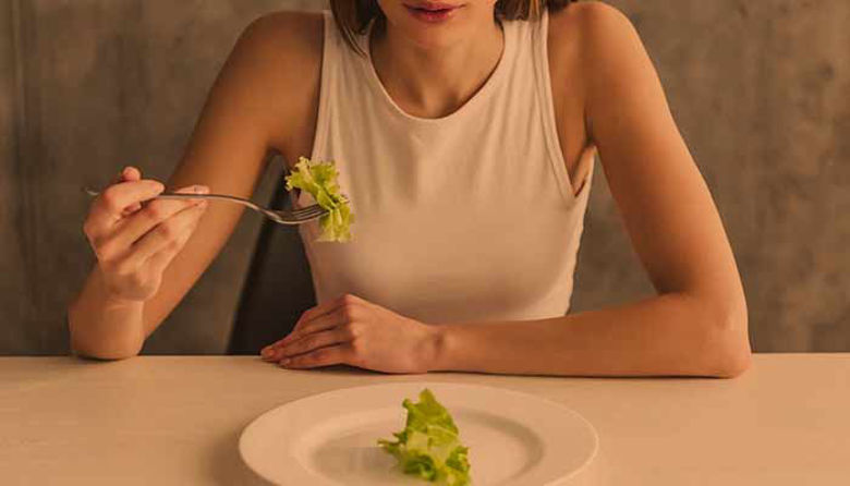 Picture of Motnje hranjenja - kaj so in kako jih prepoznamo?