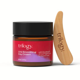 Slika Trilogy Line Smoothing dnevna krema za zmanjševanje gub in gubic, 60 mL